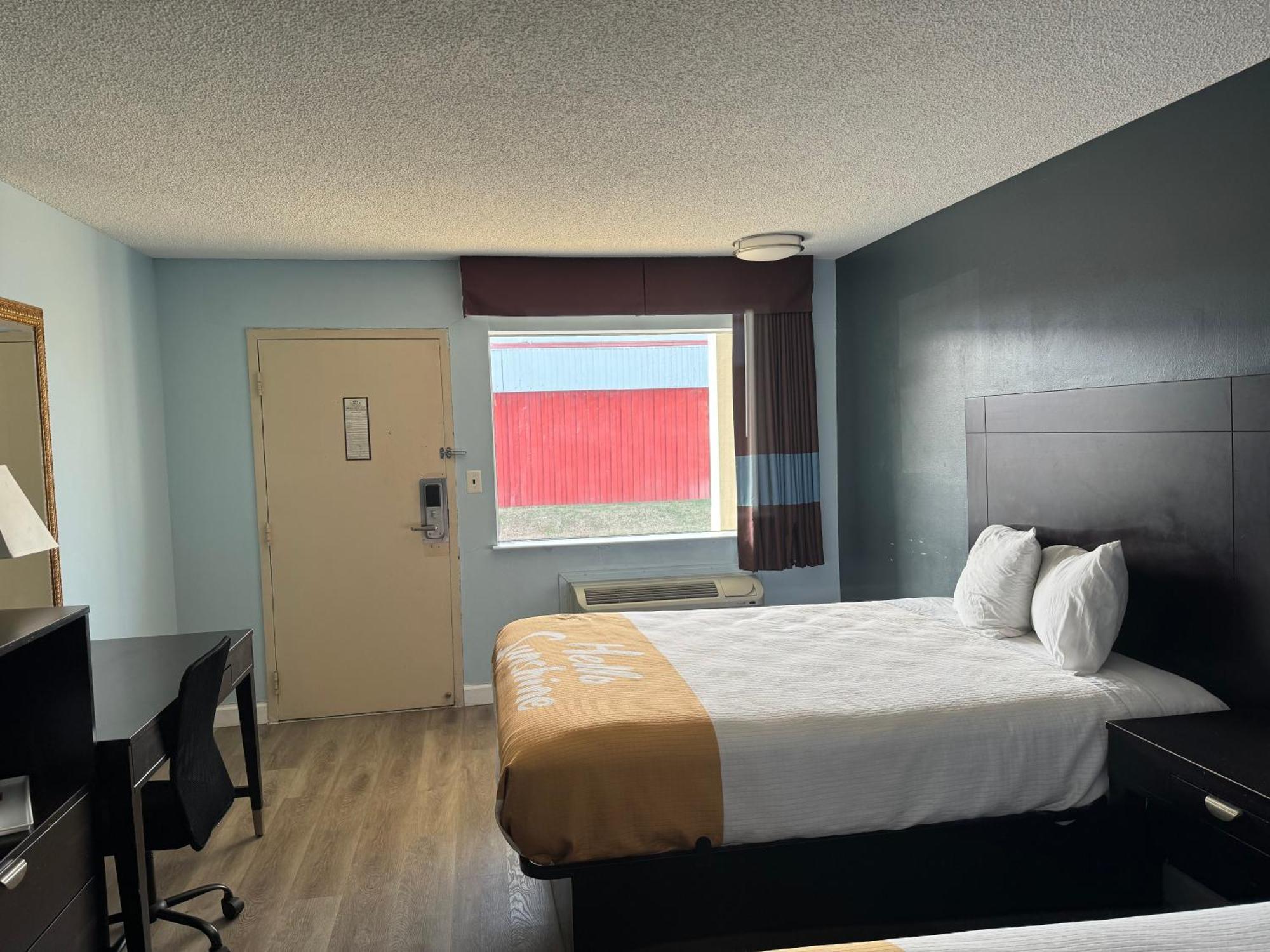 Red Carpet Inn & Suites - Данвілл Екстер'єр фото
