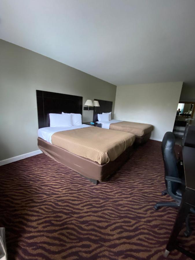 Red Carpet Inn & Suites - Данвілл Екстер'єр фото